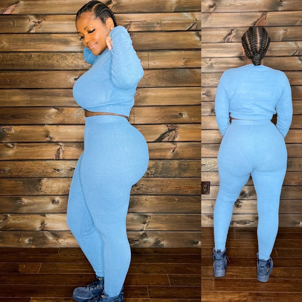 LONG SLEEVE CROP TOP AND HIGH WAISTED JOGGER SET
